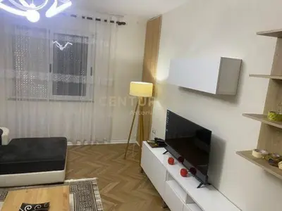 Appartamento 2+1 in affitto a Kompleksi Magnet, Tirana, 75 m². Foto 4 di 8