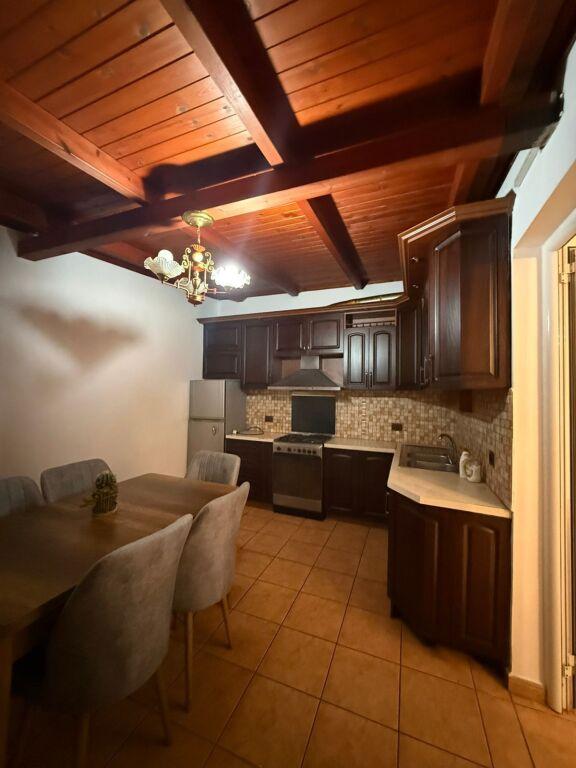 Apartament 2+1 me qera në Ujësjellës Kanalizime, Durrës, 90 m². Foto 2 nga 7