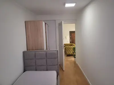 Apartament 2+1 me qera në Rruga Perlat Rexhepi, Tiranë, 85 m². Foto 8 nga 12
