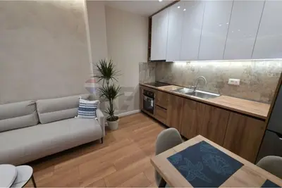 Studio for sale in Rruga Hoxha Tahsim, Tirana, 34 m². Photo 2 of 3