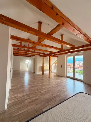 Vilë në shitje në Pogradec, Pogradec, 240 m². Foto 10 nga 12