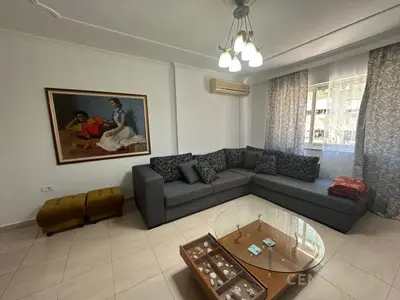 Appartamento 2+1 in affitto a Rruga Petro Nini Luarasi, Tirana, 86 m². Foto 1 di 12