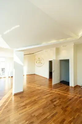 Vilë në shitje në Rrashbull, Durrës, 340 m². Foto 2 nga 12