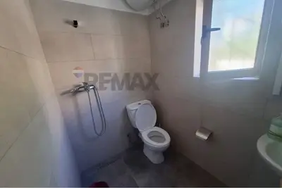 House 1+1 for rent in Cole, Vlorë, 200 m². Photo 9 of 9