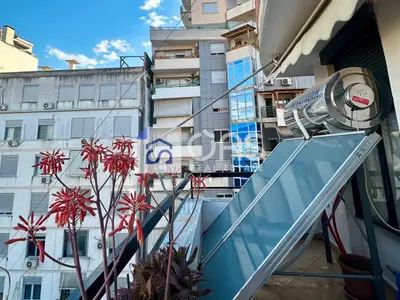 Apartament 2+1 me qera në Rruga e Dibrës, Tiranë, 85 m². Foto 9 nga 12