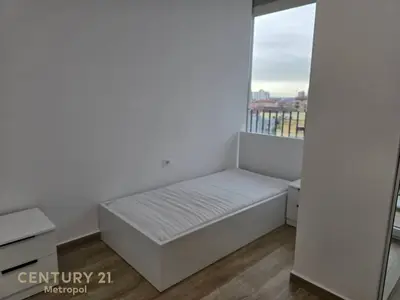 Apartament 2+1 me qera në Rruga Riza Cerova, Tiranë, 125 m². Foto 11 nga 12