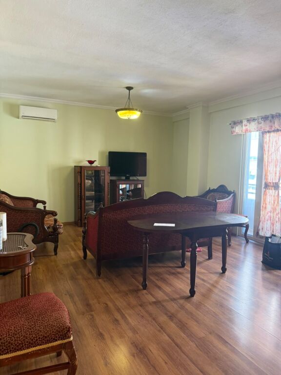 Appartamento 2+1 in affitto a Porcelan, Tirana, 80 m²