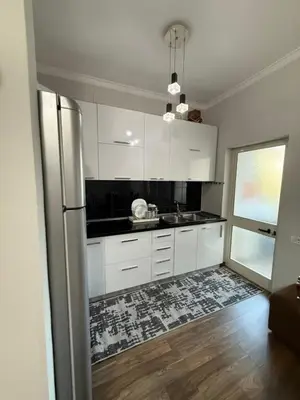 Apartament 2+1 me qera në Don Bosko, Tiranë, 88 m². Foto 2 nga 5