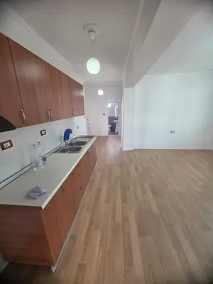 Apartament 2+1 në shitje në Rruga Aleksander Goga, Durrës, 80 m². Foto 3 nga 6
