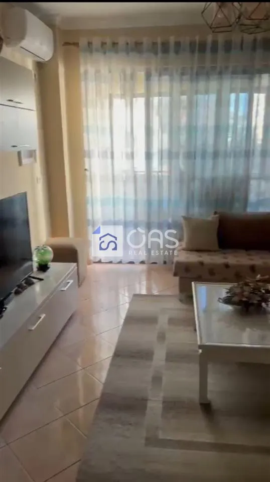 Apartament 2+1 me qera në Yzberisht, Tiranë, 95 m². Foto 1 nga 3