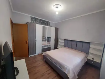 Apartament 1+1 me qera në Lungomare, Vlorë, 64 m². Foto 3 nga 6