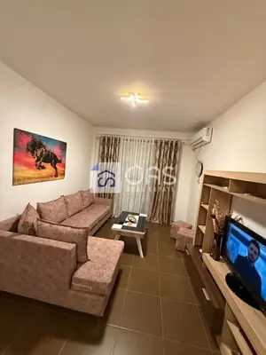 Apartament 2+1 me qera në Liqeni i Thatë, Tiranë, 100 m². Foto 1 nga 6