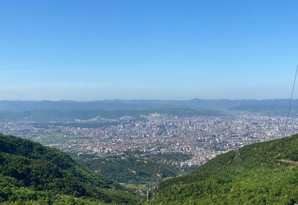 Tokë në shitje në Dajt, Tiranë, 1 137 m². Foto 1 nga 1