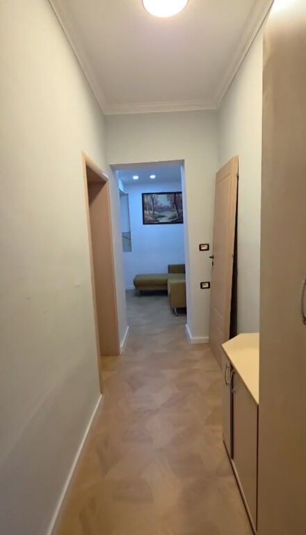 Apartment 2+1 for sale in Rruga Siri Kodra, Tirana, 45 m². Photo 2 of 3