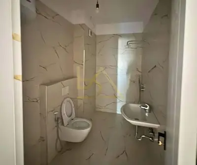 Ambient biznesi në shitje në Shkëmbi i Kavajës, Durrës, 1 693 m². Foto 9 nga 12