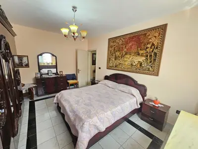 Apartament 2+1 në shitje në Rruga Hysen Kertusha, Durrës, 82 m². Foto 8 nga 12