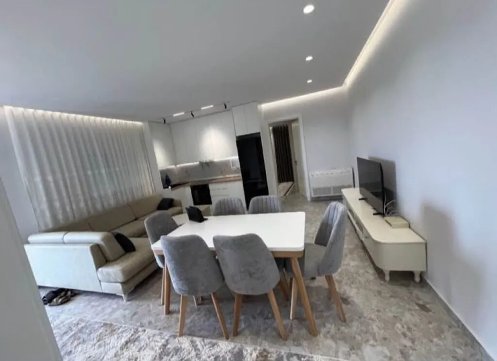 House 2+1 for rent in Tirana, 120 m². Photo 1 of 5