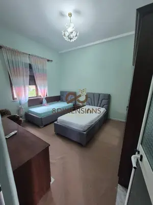 Apartament 2+1 me qera në Bulevardi Zogu I, Tiranë, 108 m². Foto 2 nga 4