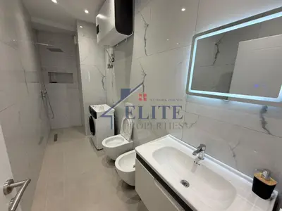 Apartament 2+1 me qera në Jordan Misja, Tiranë, 105 m². Foto 12 nga 12