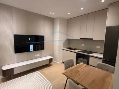 Apartament 1+1 në shitje në Rruga e Barrikadave, Tiranë, 52 m². Foto 7 nga 8