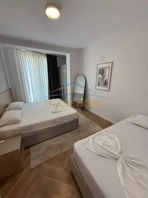Apartament 1+1 në shitje në Rruga Mine Peza, Tiranë, 74 m². Foto 9 nga 12