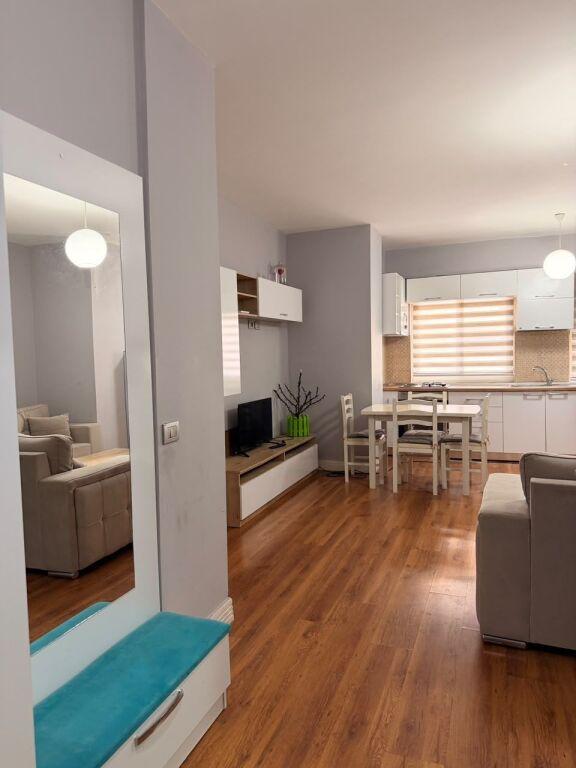 Apartament 2+1 me qera në Vollga Promenade, Durrës, 79 m². Foto 2 nga 12