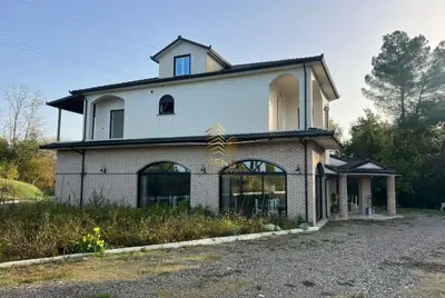 Locale in affitto a Pjeze, Durazzo, 444 m². Foto 3 di 10