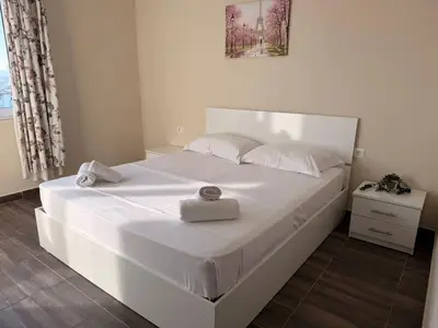 Apartament 2+1 me qera në Stadiumi Niko Dovana, Durrës, 80 m². Foto 6 nga 12