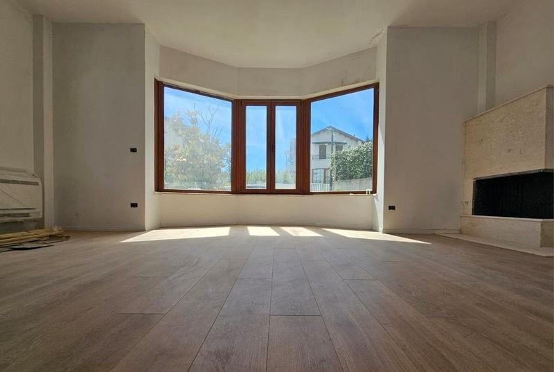 Villa in vendita a Shaban Aga "Vishnje", Tirana, 356 m²