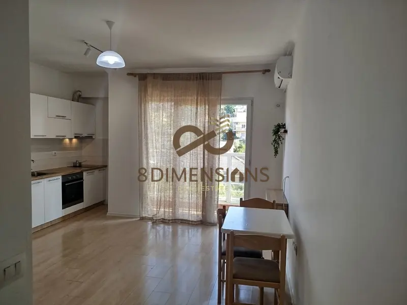 Apartament 1+1 në shitje në Kombinat, Tiranë, 52 m²