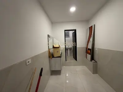 Ambient biznesi në shitje në Rruga Hysen Myshketa, Durrës, 147 m². Foto 5 nga 5