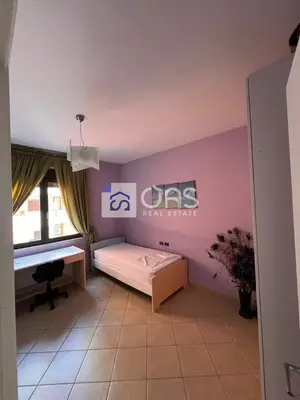 Apartament 2+1 me qera në Pazari i Ri, Tiranë, 103 m². Foto 3 nga 5