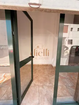Ambient biznesi në shitje në Stacioni i Trenit, Durrës, 32 m². Foto 5 nga 5