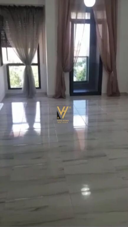 Zyrë me qera në Ali Demi, Tiranë, 60 m². Foto 1 nga 3
