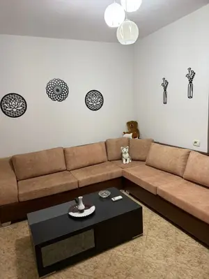 Apartament 3+1 me qera në Universiteti i Mjekësisë, Tiranë, 100 m². Foto 6 nga 7