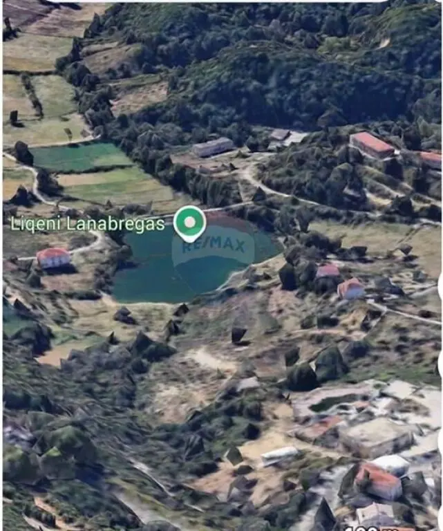 Tokë në shitje në Dajt, Tiranë, 1 980 m²