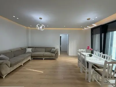 Appartamento 2+1 in affitto a Casa Italia, Tirana, 115 m². Foto 3 di 9
