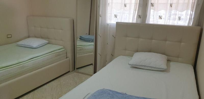 Apartament 1+1 me qera në Rruga Kongresi i Manastirit, Tiranë, 85 m². Foto 3 nga 10