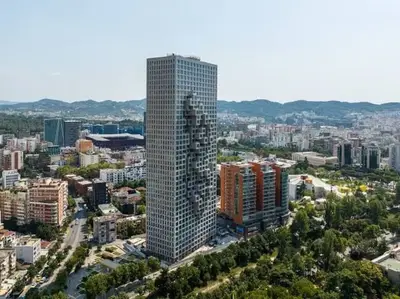 Commercial space for rent in Rruga e Elbasanit, Tirana, 1,569 m². Photo 3 of 3