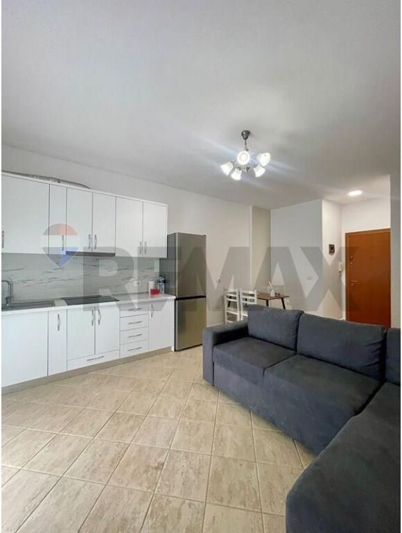 Apartment for rent in Square 21, Tirana, 77 m². Photo 1 of 3