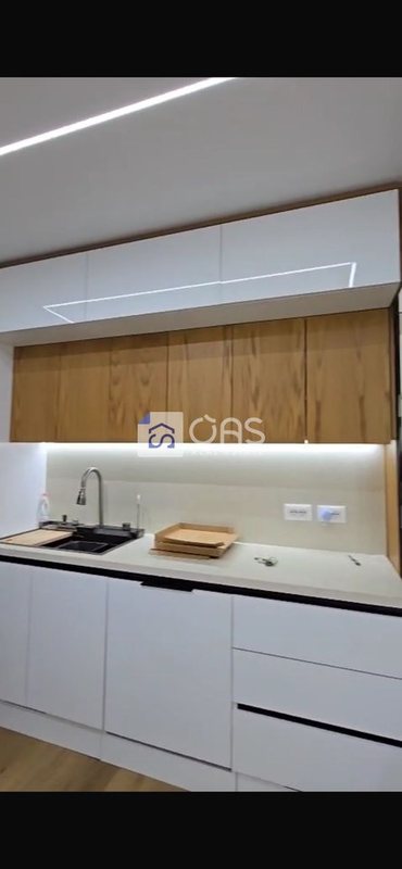 Apartament 2+1 me qera në Ish Fusha e Aviacionit, Tiranë, 90 m²