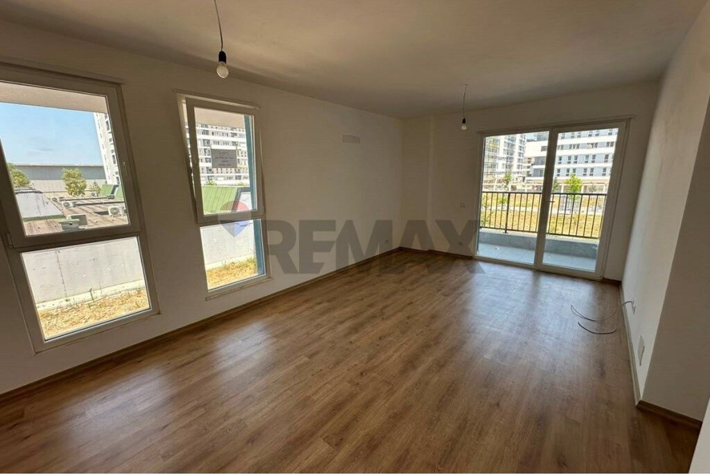 Apartment for rent in Univers City, Tirana, 100 m². Photo 3 of 3