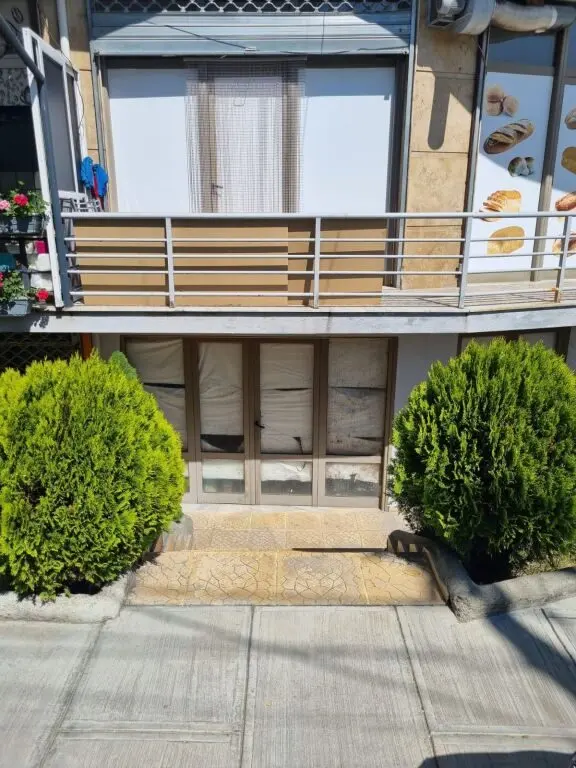 Negozio in vendita a Rruga Pandeli Vangjeli, Coriza, 45 m²
