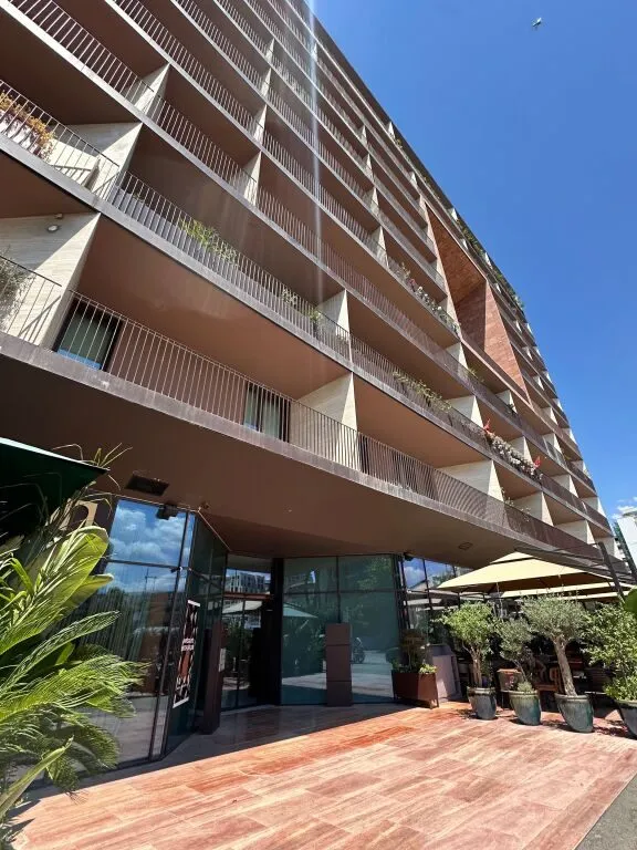 Apartament 2+1 me qera në Kompleksi Dinamo, Tiranë, 103 m². Foto 1 nga 10