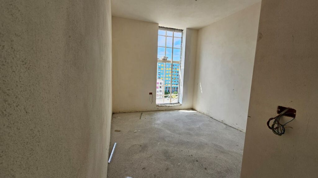 Apartament 2+1 në shitje në Tregu Elektrik, Tiranë, 89 m². Foto 3 nga 3