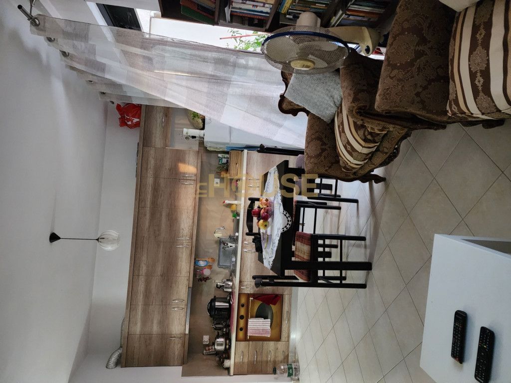 Apartament 1+1 në shitje në Tregu Elektrik, Tiranë, 75 m²