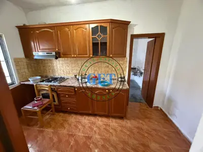 Shtëpi private në shitje në Fllake, Durrës, 100 m². Foto 2 nga 9