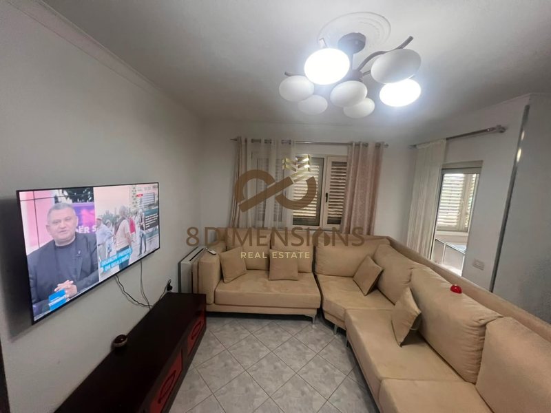 Appartamento 2+1 in vendita a Kthesa e Kamzës, Tirana, 87 m²