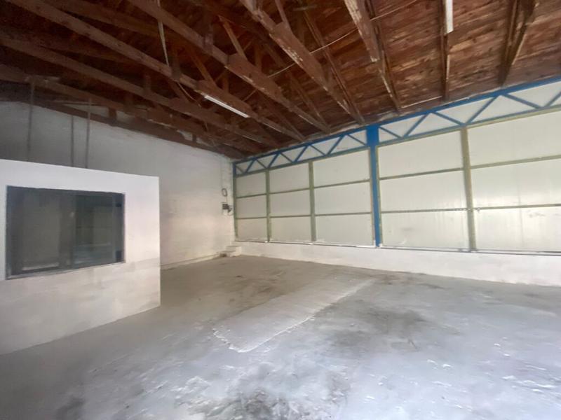 Magazzino in affitto a Vaqarr, Tirana, 130 m²