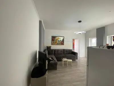Apartament 1+1 në shitje në Tiranë, 86 m². Foto 2 nga 7
